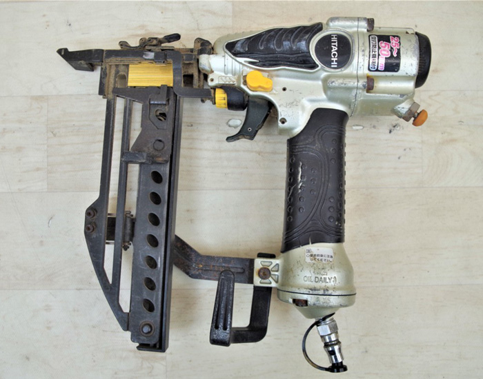 日立工機 Hitachi koki 50ｍｍ 常圧 フロア用 エアタッカー N5004MF エアーツール