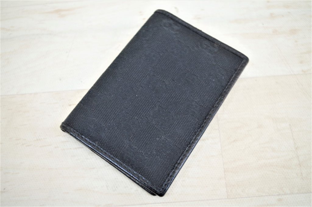 GUCCI グッチ GG柄 パスケース ブラックカラー