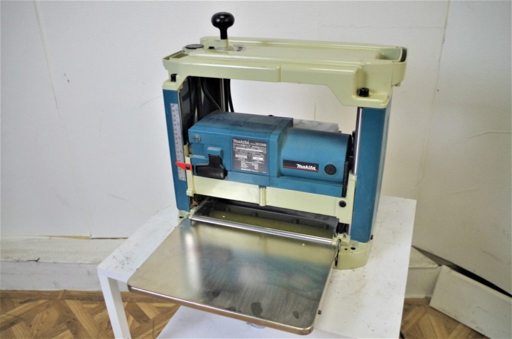 makita マキタ 304mm 自動カンナ 2012NB