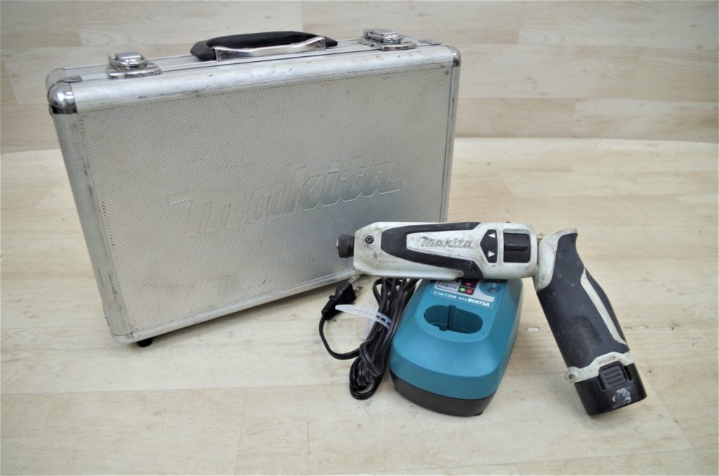 makita マキタ TD021D 充電式 ペンインパクトドライバー ホワイト 電動工具