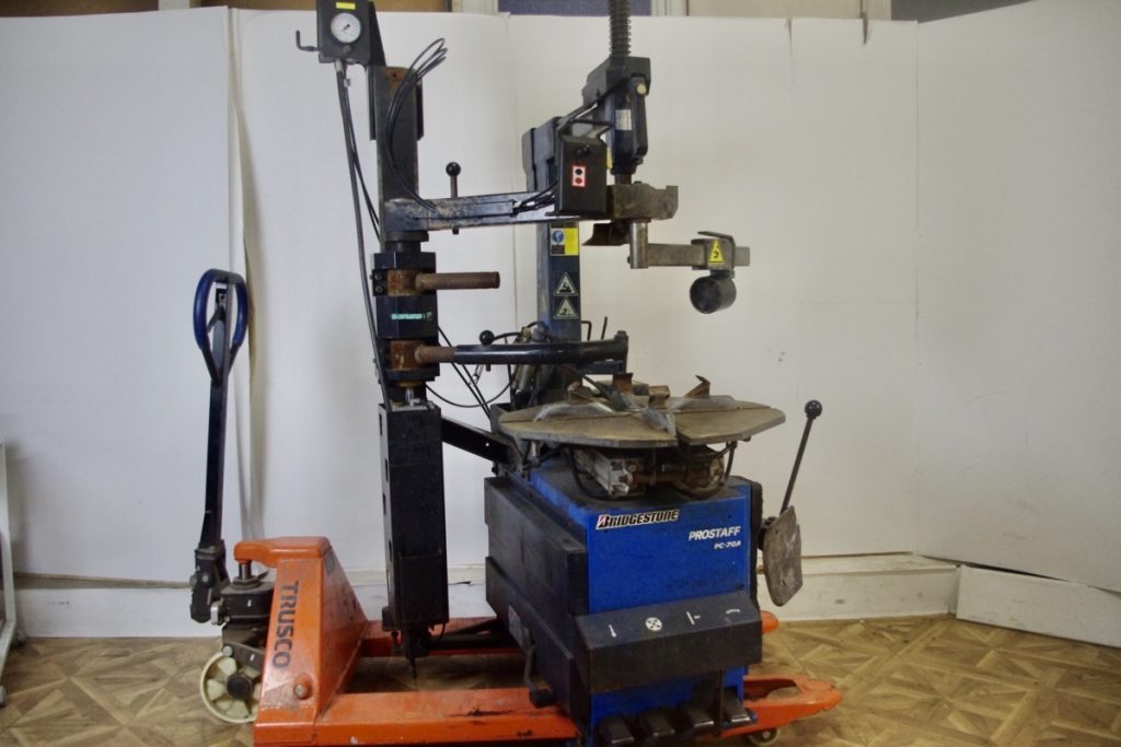 HOFMAN　ホフマン PC-70A　サポートアーム　タイヤチェンジャー　動作未確認