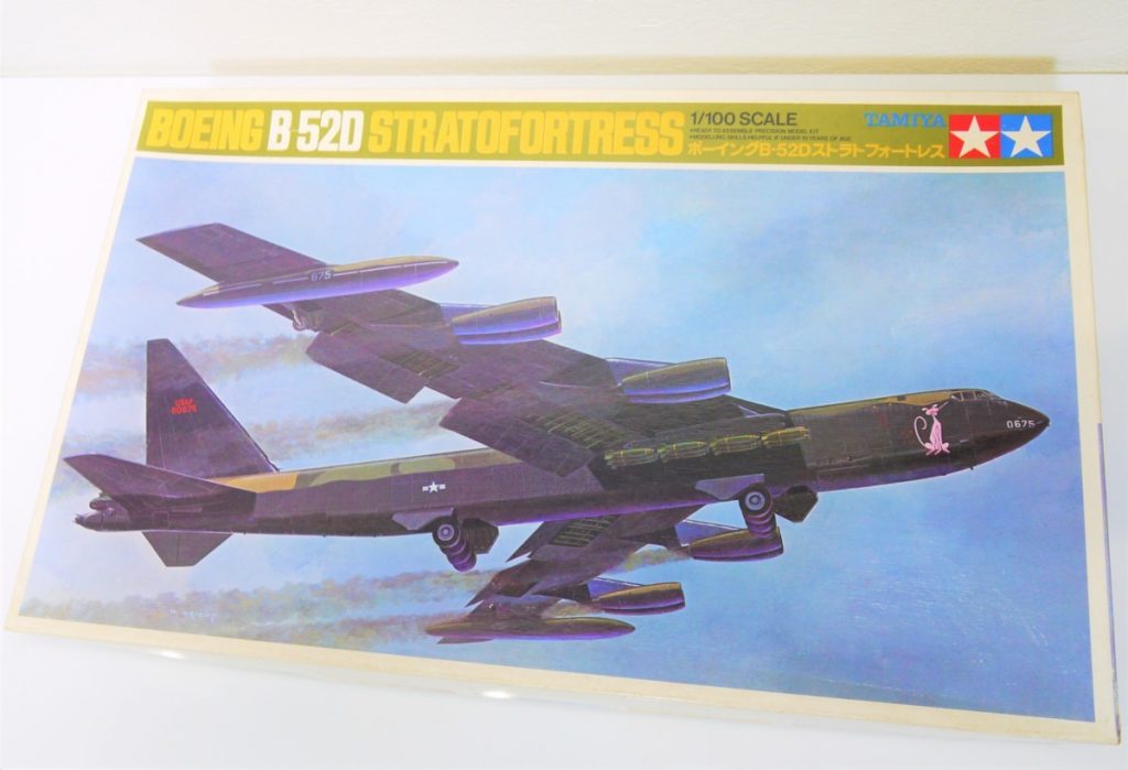 TAMIYA タミヤ ミニジェット機シリーズ No.25 1/100 ボーイングB-52D ストラトフォートレス