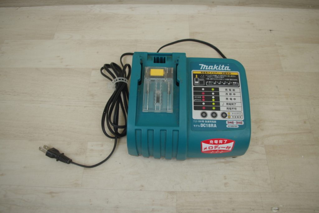 makita マキタ 充電器 DC18RAT AC100V専用 充電器のみ 充電完了メロディ付き