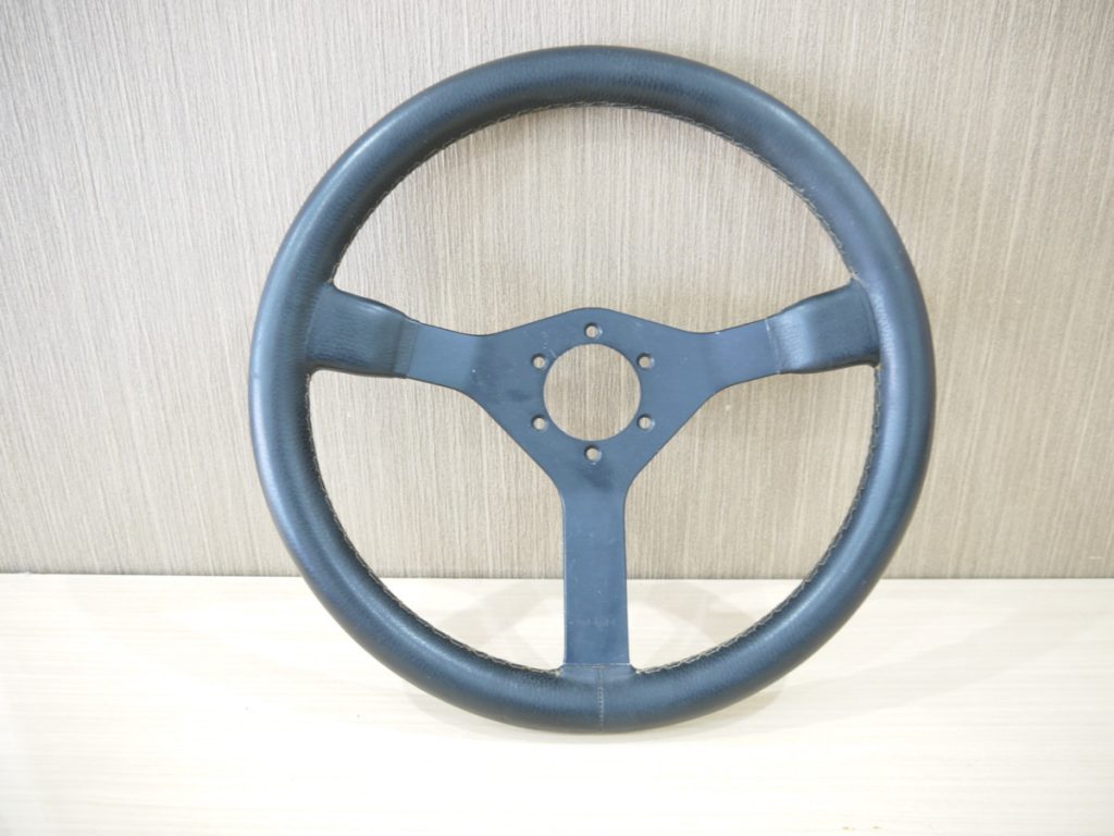 MOMOステアリング TYP C38　38Φ