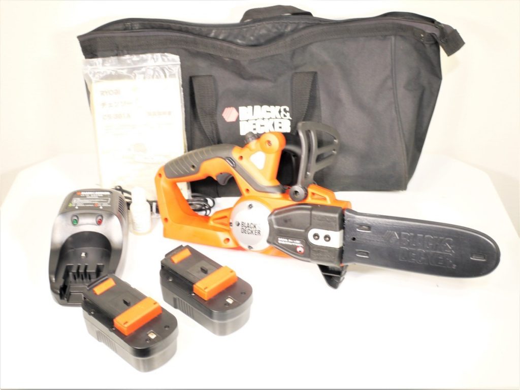 BLACK&DECKER ブラックアンドデッカー 18V 充電式チェーンソー CCS818-JP 収納バック付き