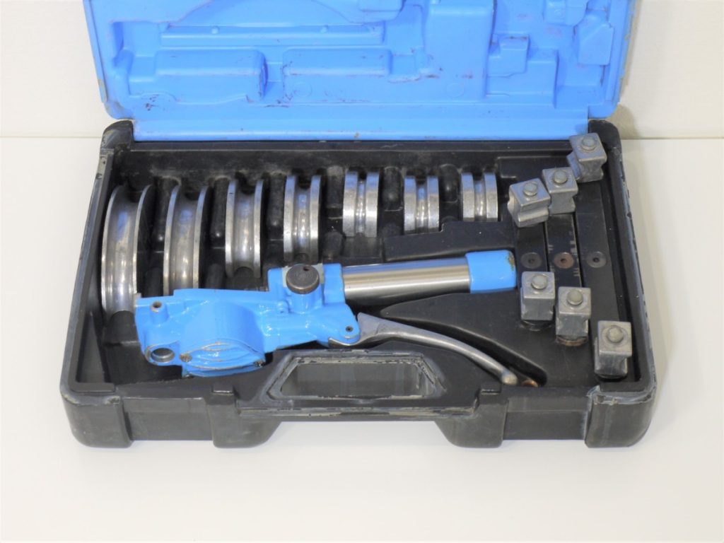 パイプベンダー 油圧式 CBC OB85S ケース付 現状品