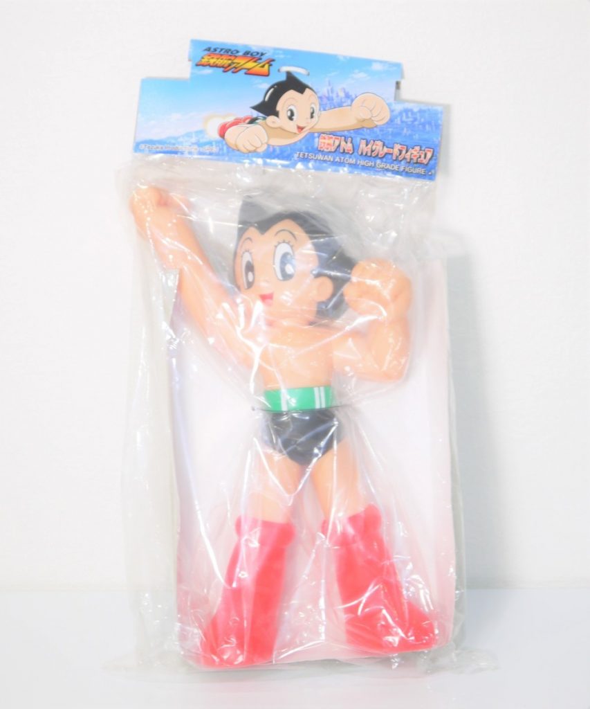 鉄腕アトム　ビッグソフビ　ハイグレードフィギュア　約31cm　手塚治虫　漫画　未開封　未使用品
