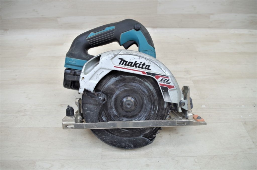 makita マキタ 18V 5.0Ah 165mm 充電式マルノコ HS631D