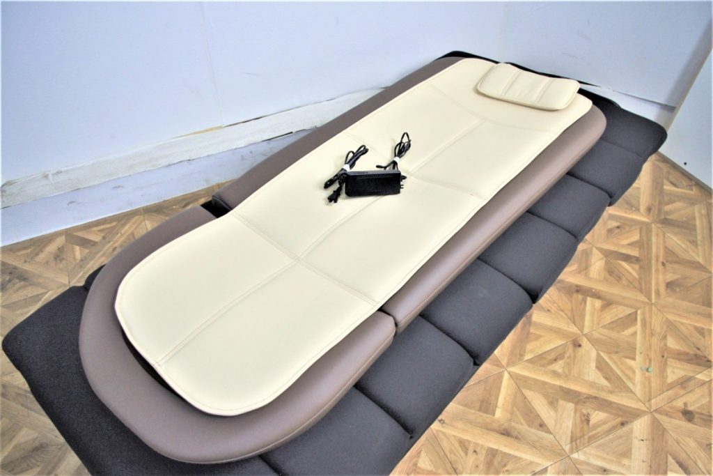 ツカモトエイム ポルト マッサージマット AIM-121 ブラウンカラー 家庭用電気マッサージ器