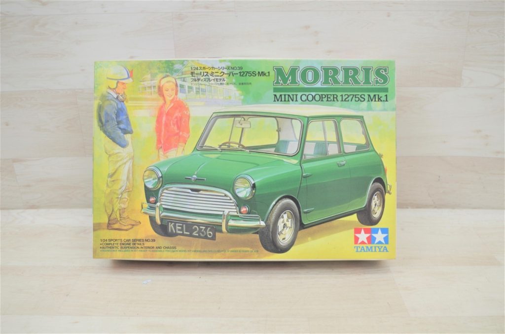 モーリス ミニクーパー 1/24 スポーツカーシリーズ No.39 1275S Mk.1 24039*900 フルディスプレイモデル プラモデル キット