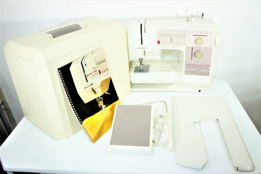 RICCAR リッカー Holidaynu ホリデーヌ 1240 ミシン ハンドクラフト 取説 フットペダル ケース付き