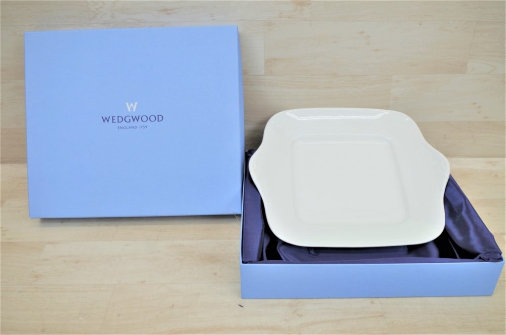 WEDG WOOD ウェッジウッド スクエアプレート 大皿 ホワイト 新品