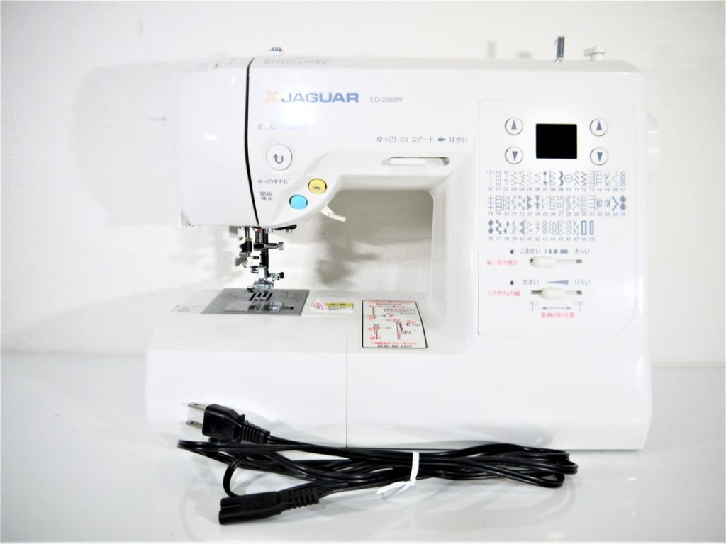 通電のみ　ジャガー JAGUAR コンピュータミシン CD-2203W