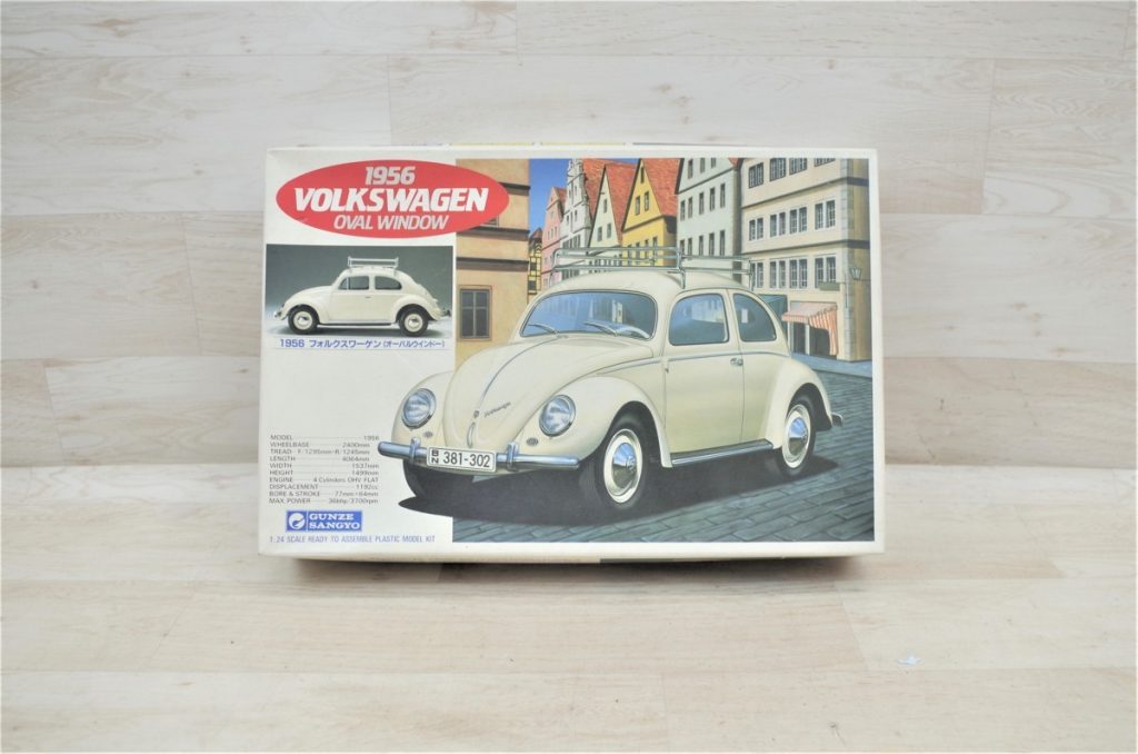 1956 VOLKSWAGEN OVAL WINDOW フォルクスワーゲン オーバルウインドー 1:24 F-149:900 プラモデル ディスプレイモデル キット