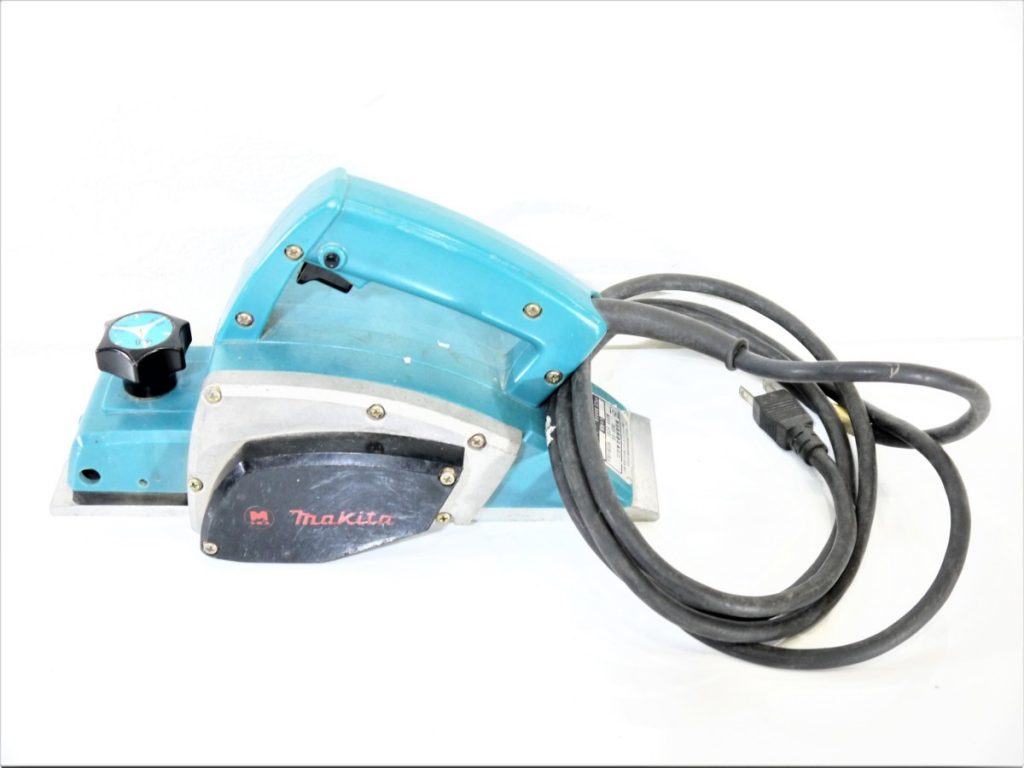 動作品 MAKITA マキタ 82mm 電動かんな カンナ モデル1900B
