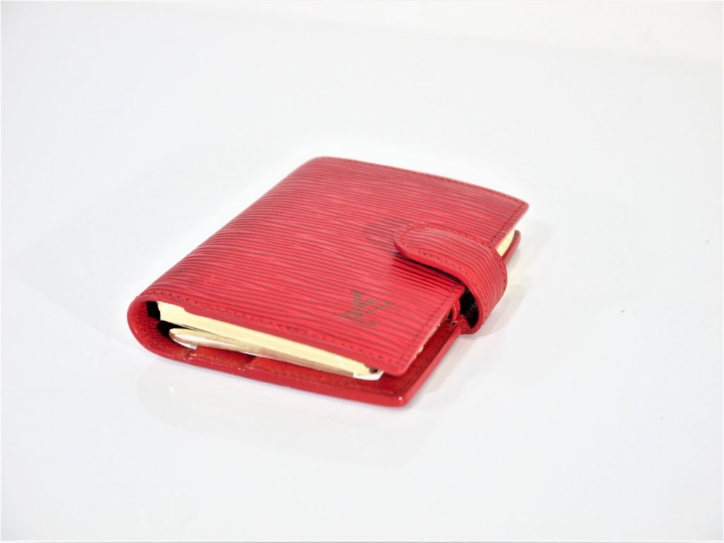 LOUIS VUITTON ルイヴィトン エピ 手帳カバー レッド