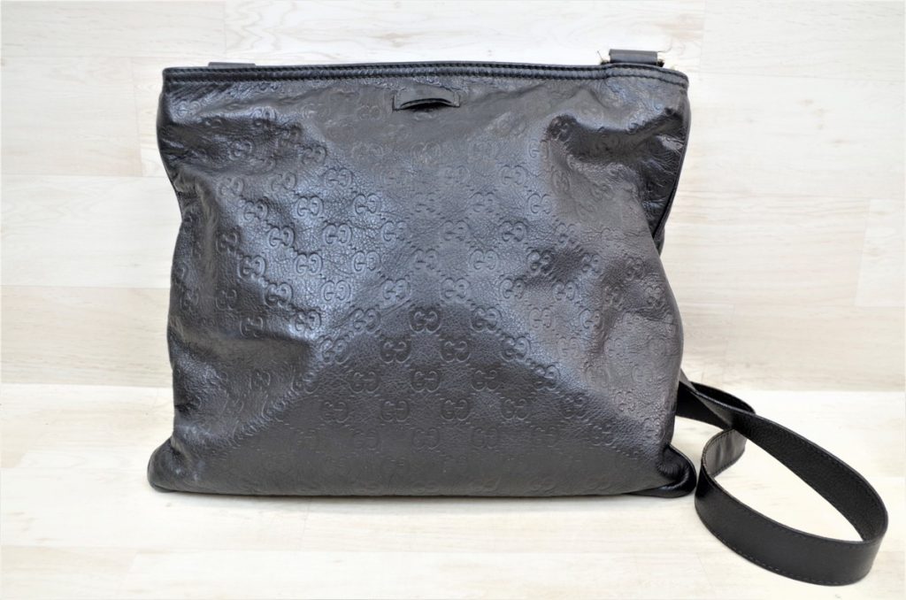 GUCCI グッチ GGキャンバス レザーショルダーバッグ ブラックカラー