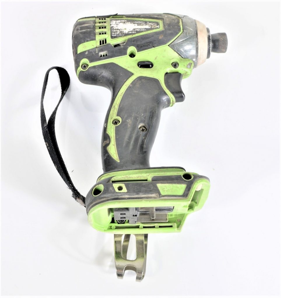 （2501）makita マキタ 充電式インパクトドライバ TD146D 18v　本体のみ