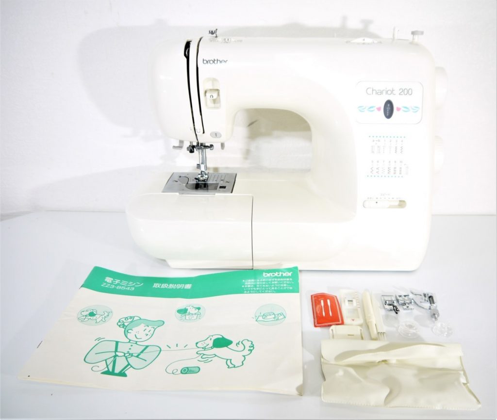 通電・試し縫い確認済み brother(ブラザー）家庭用ミシン Chariot200 ZZ3-B543
