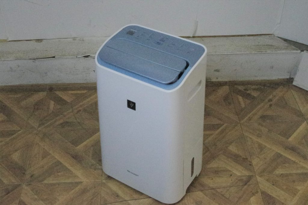 SHARP Plasma Claster 空気清浄除湿器 モデルCV-EF-120-W プラズマクラスター2016年製 シャープ