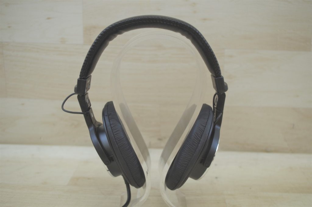 SONY モニターヘッドホン MDR-CD900ST 密閉ダイナミック型 ソニー ミュージックスタジオ プロフェッショナル仕様 音楽 再生