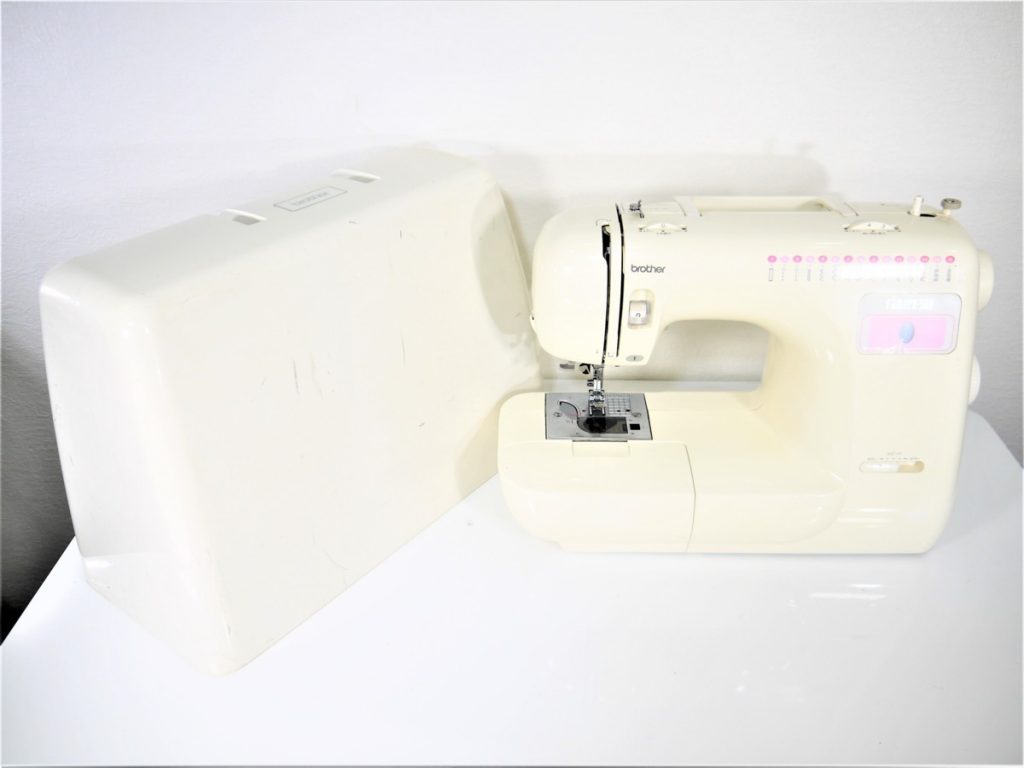 通電のみ　brother/ブラザー ZZ3-B547 FamieR・500 ミシン 裁縫