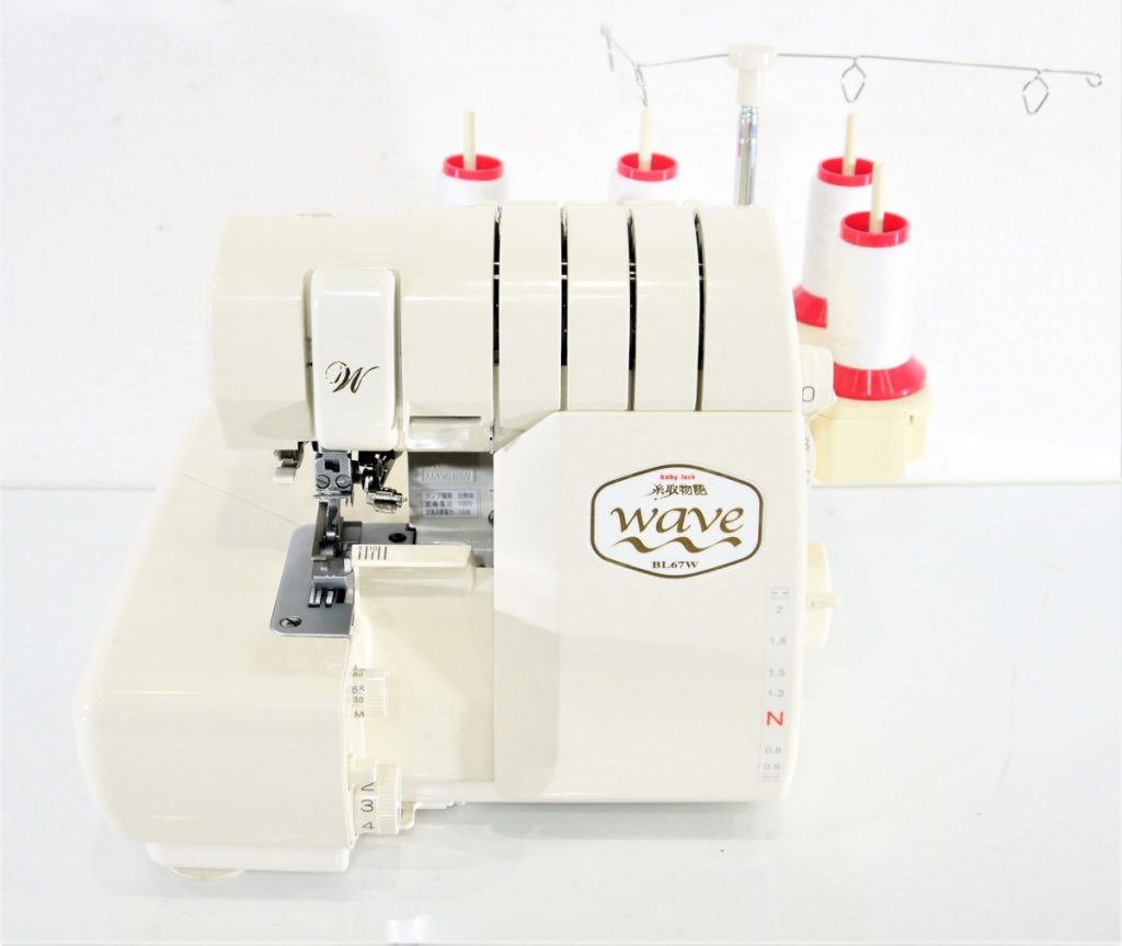 コード無し 動作未確認　JUKI wave BL67W ロックミシン ベビーロック 糸取物語