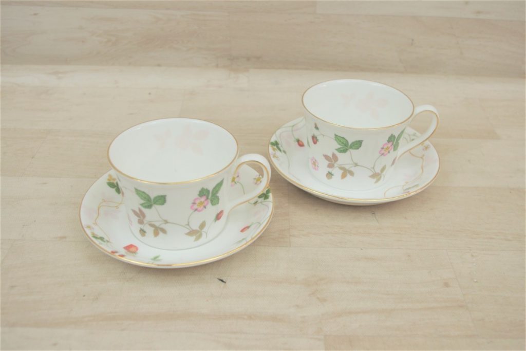 WEDGWOOD ウエッジウッド ワイルドストロベリー ティーカップ＆ソーサー デルフィ パステル 150cc 2客セット WILD STRAWBERRY
