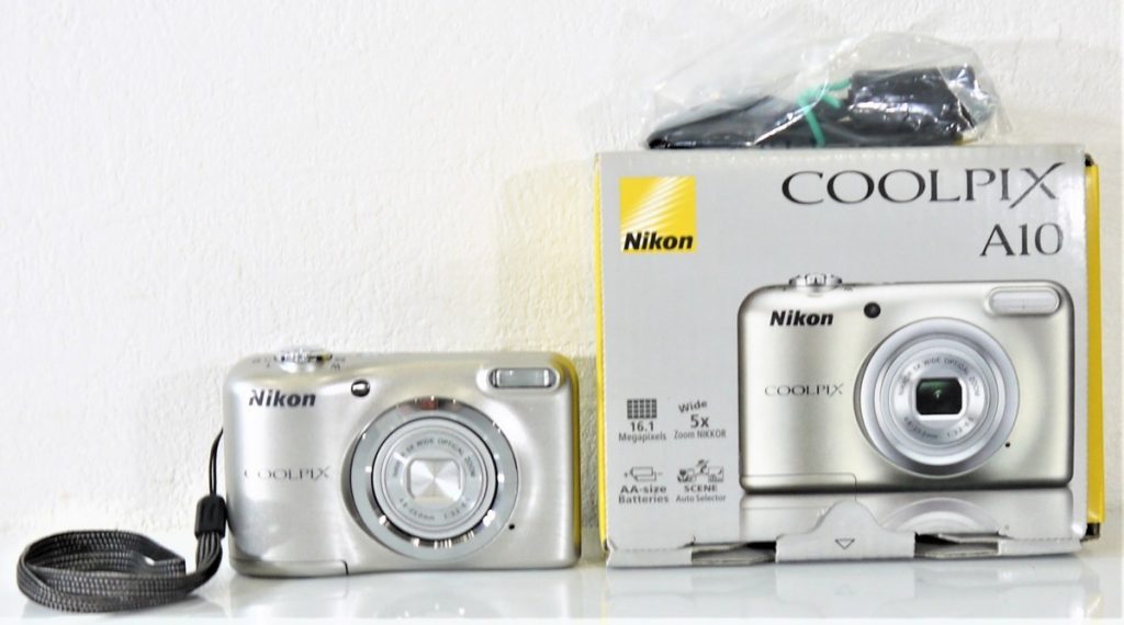 Nikon COOLPIX A10 コンパクトデジタルカメラ