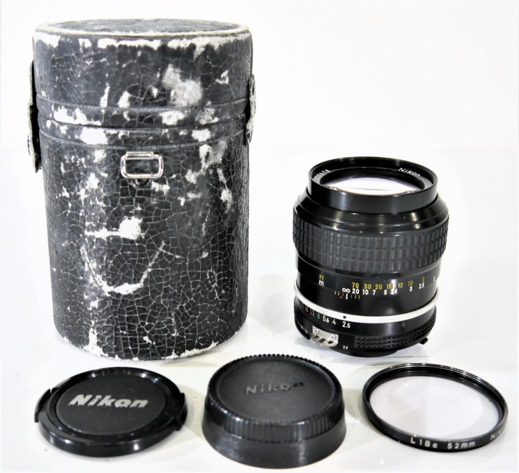 NIKKOR Nikon 105mm 1:2.5 レンズ　ニッコール　ニコン　一眼　フィルム