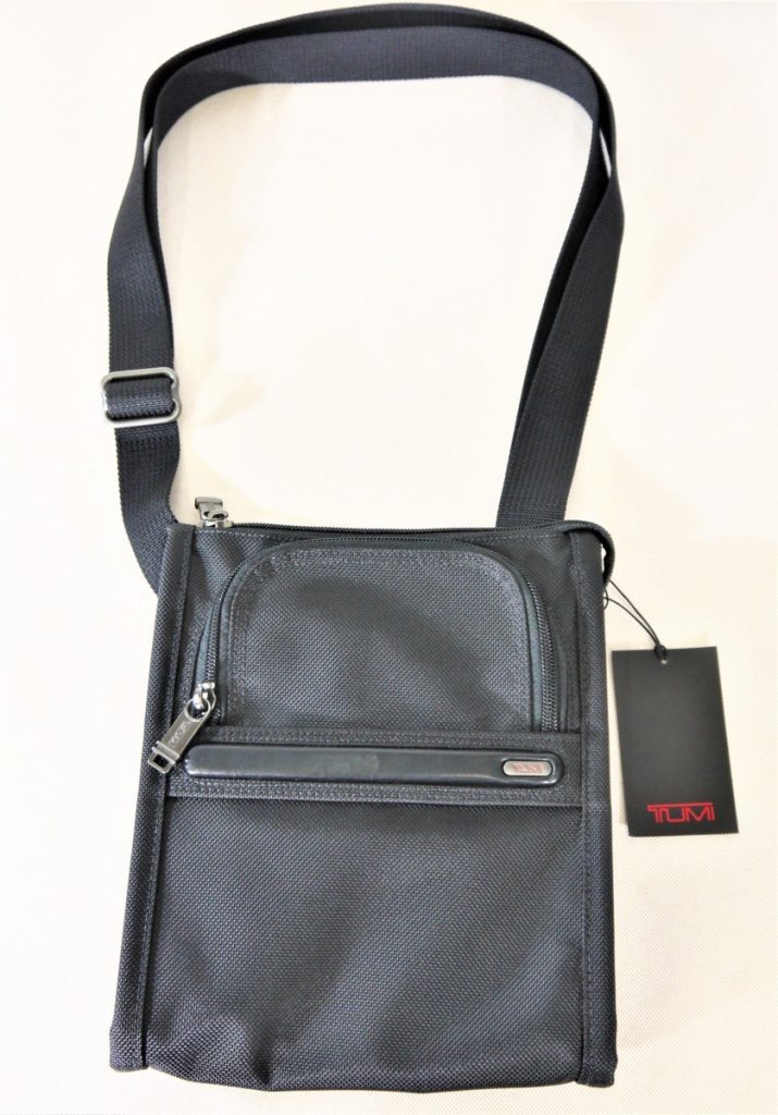 トゥミ TUMI ショルダーバッグ ナイロン ブラック