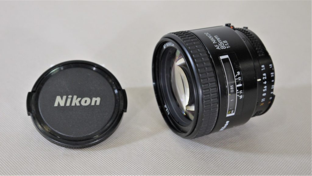 Nikon ニコン AF NIKKOR 85mm 1：1.8 レンズ ニッコール 一眼レンズ