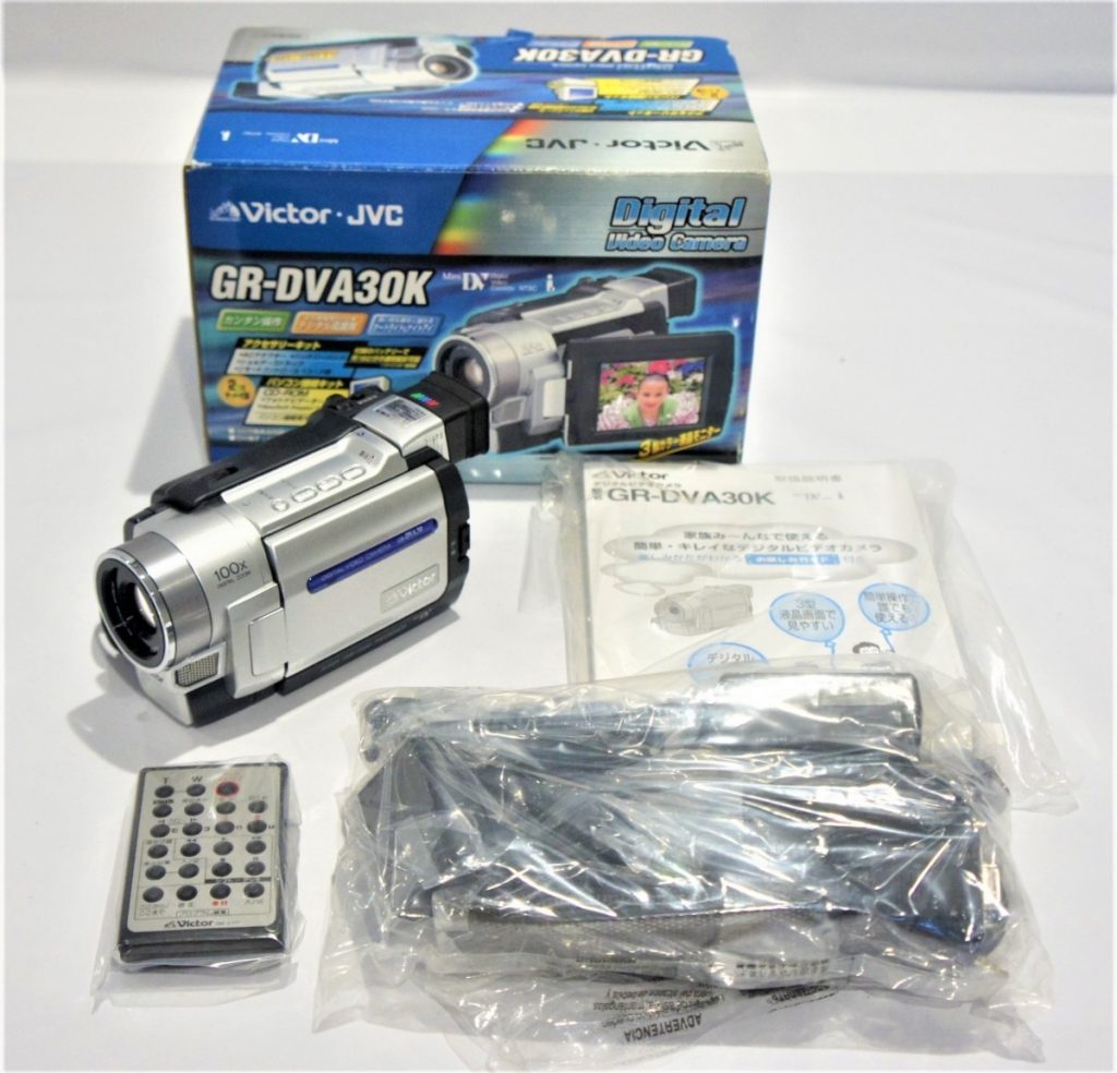 I10-35 Victor ビクター miniDV対応 デジタルビデオカメラ GR-DVA30K