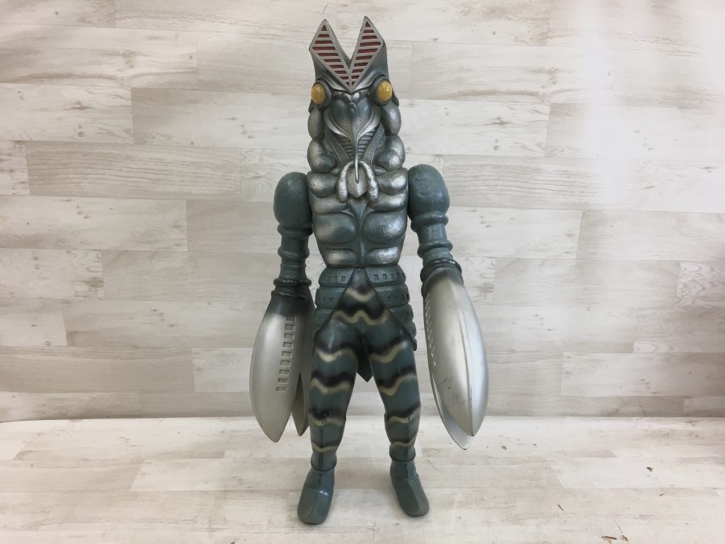 バルタン星人 フィギュア ソフビ 人形 キャラクター ウルトラマン BANDAI