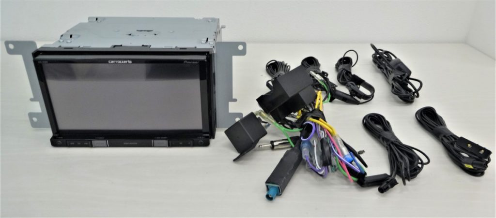 Pioneer パイオニア carrozzeria カロッツェリア 楽NAVI AVIC-RZ802-D カーナビ 7型