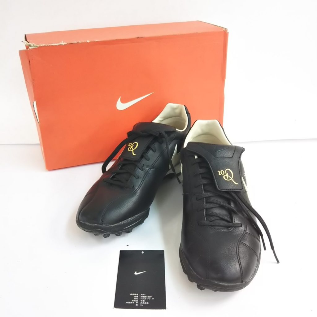 NIKE ナイキ ティエンポグリー フットサルシューズ 27cm 靴 現状品