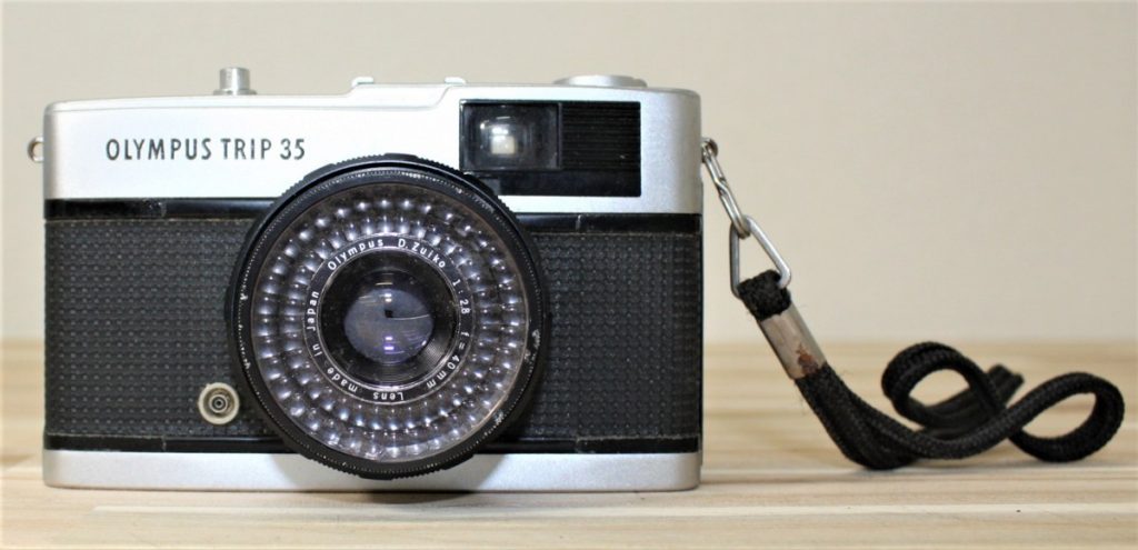 OLYMPUS TRIP 35 ( D.Zuiko 40mm F2.8 ) 