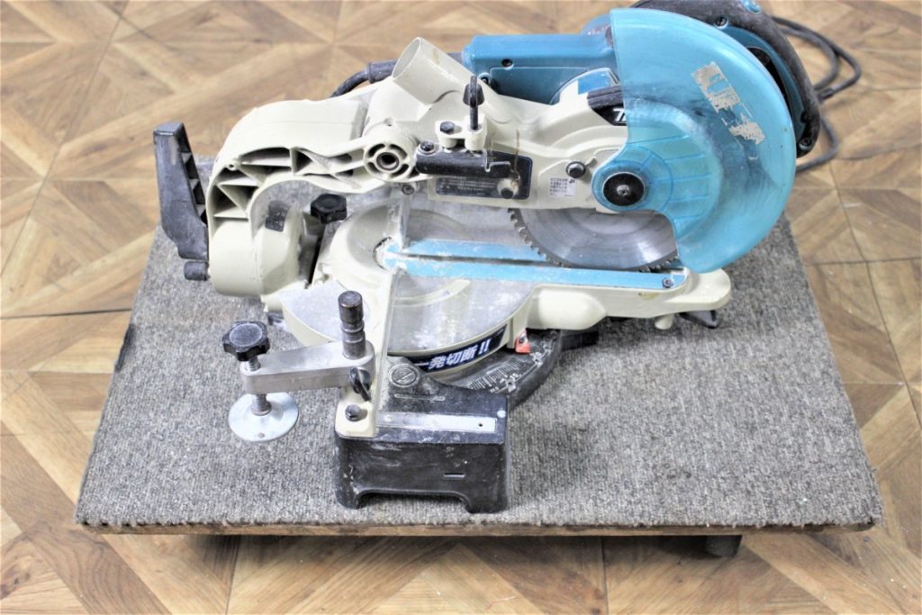 makita 165㎜ 卓上スライド丸のこ LS0611 マルノコ 切断 加工 マキタ
