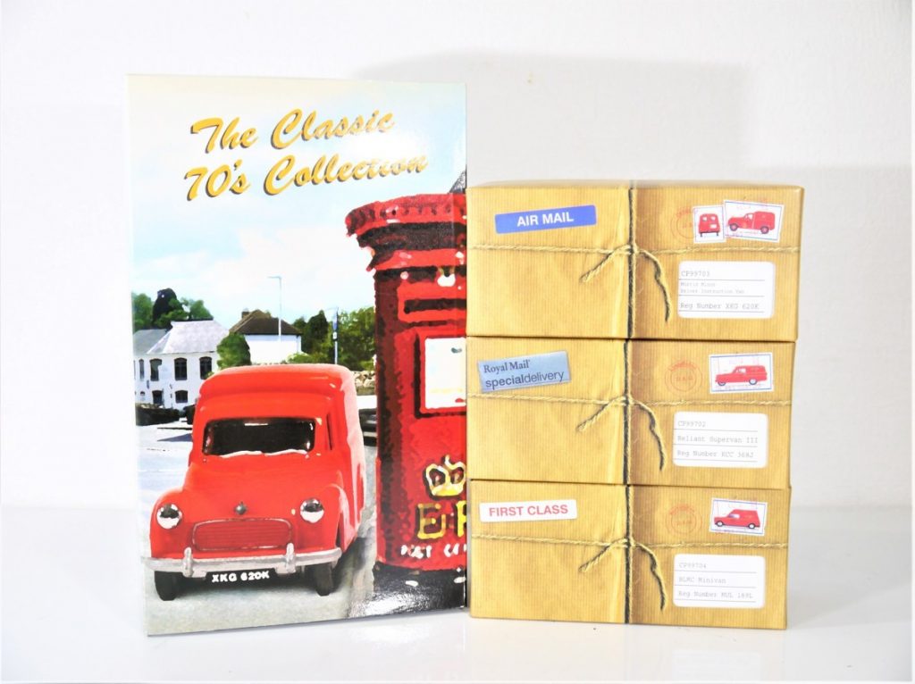 保管品 CORGI ROYAL MAIL GIFTSET　ロイヤルメールカラー　ミニバン3台セット　１：43