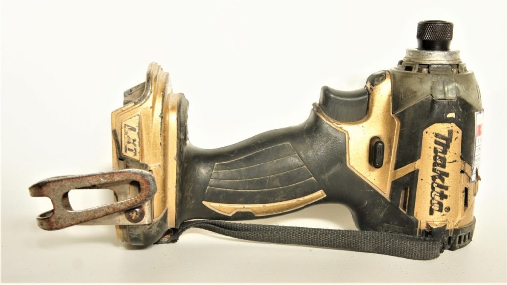 I146 makita マキタ 充電式インパクトドライバ TD137D