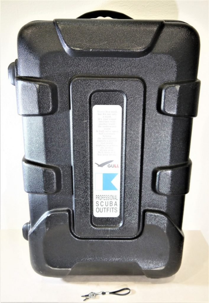 GULL PROFESSIONAL SCUBA OUTFITS ハードキャリーケース ダイビング 鍵2個付き