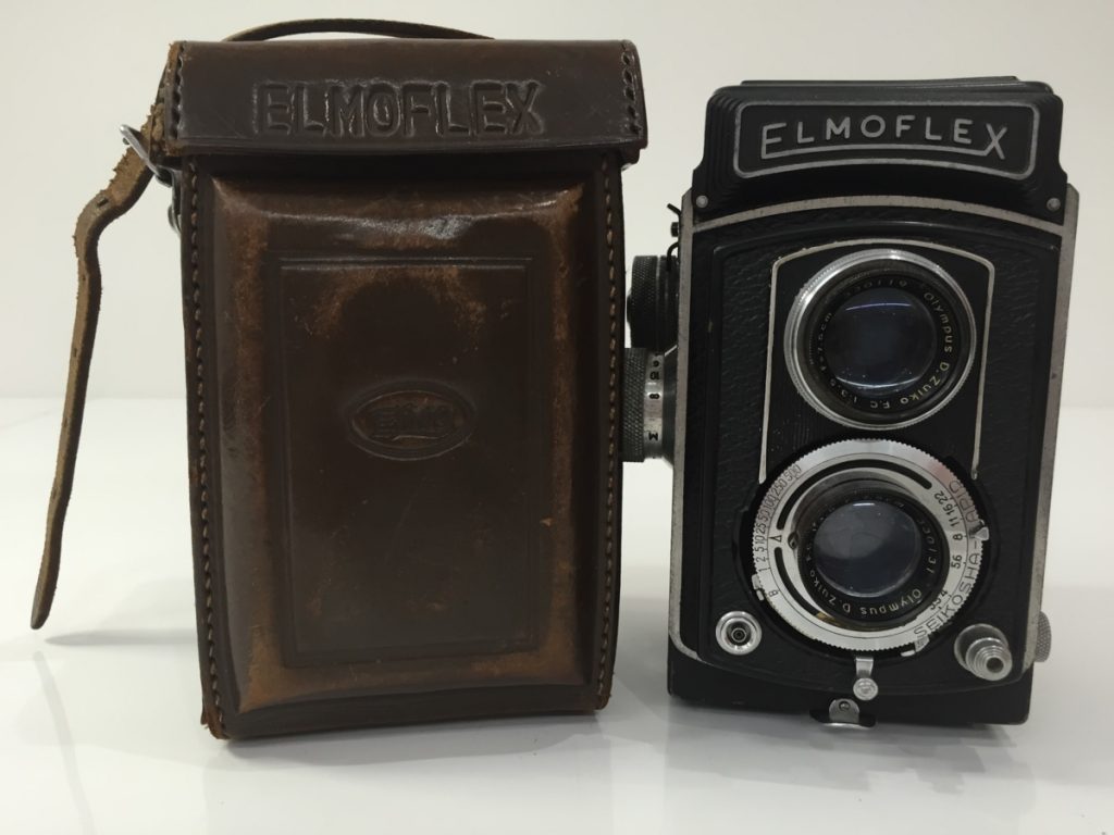 F11-18 カメラ　ELMOFLEX 二眼 レフ フィルム カメラ レンズ Olympus D.Zuiko 1:3.5 7.5cm クラシックカメラ レトロ