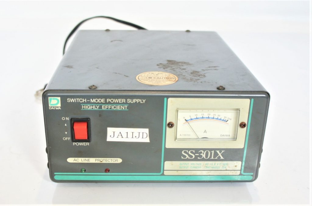DAIWA　SS-301X　AC 安定化電源　30A　軽量スイッチング式