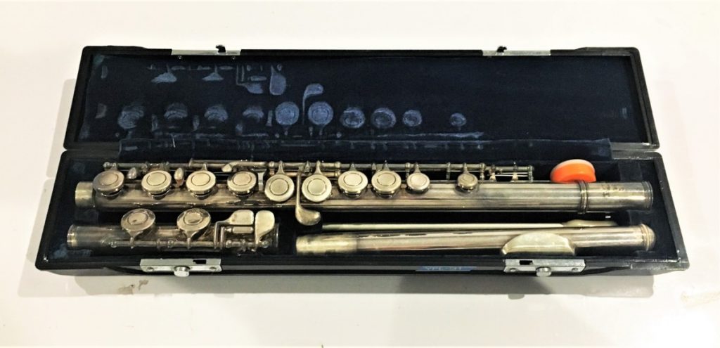 フルート　ヤマハ　YAMAHA　YFL-31 ハードケース付