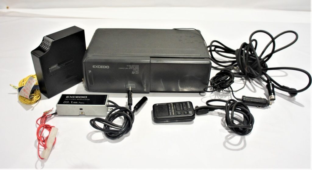 EXCEDIO　CDF-C2　FMトランスミッター