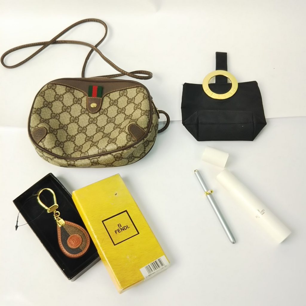 未使用含む 正規 レディースブランド小物いろいろまとめて FENDI/GUCCI/CELINE など 現状品