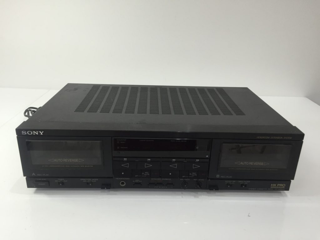 ダブルカセットデッキ　SONY ソニー TC-WR810 レトロ