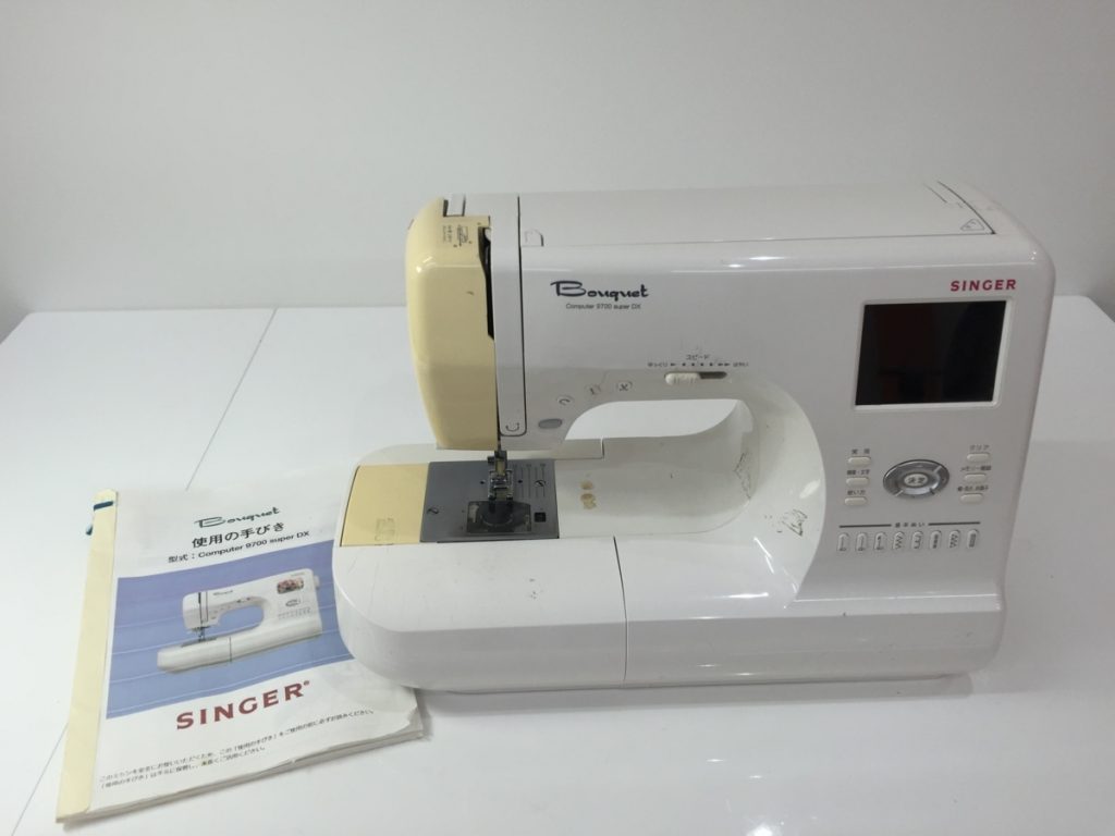 ミシン　SINGER　Bouquet computer9700 superDX コンピューターミシン 使用手引き付き 通電確認済み