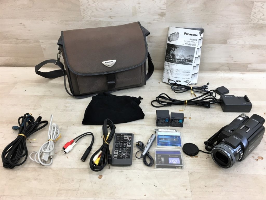 Panasonic ビデオカメラ NV-GS400K バッテリー3個 リモコン バッグ 充電器 取扱説明書 パナソニック 通電確認済み