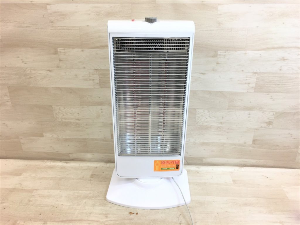 スリーアップ カーボンヒーター CBQ-1001 2017年製 白 遠赤外線効果 900W 450W 首振り 暖房器具